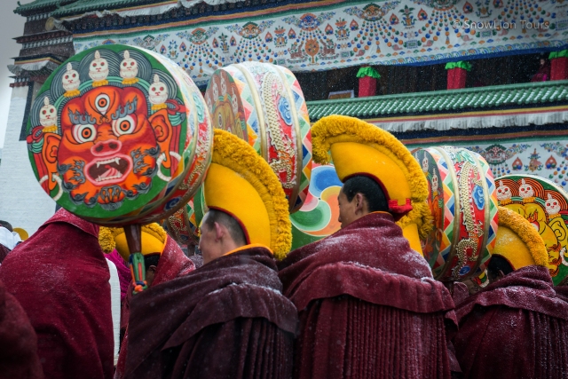 Monks of Labrang monastery with a protector's drum